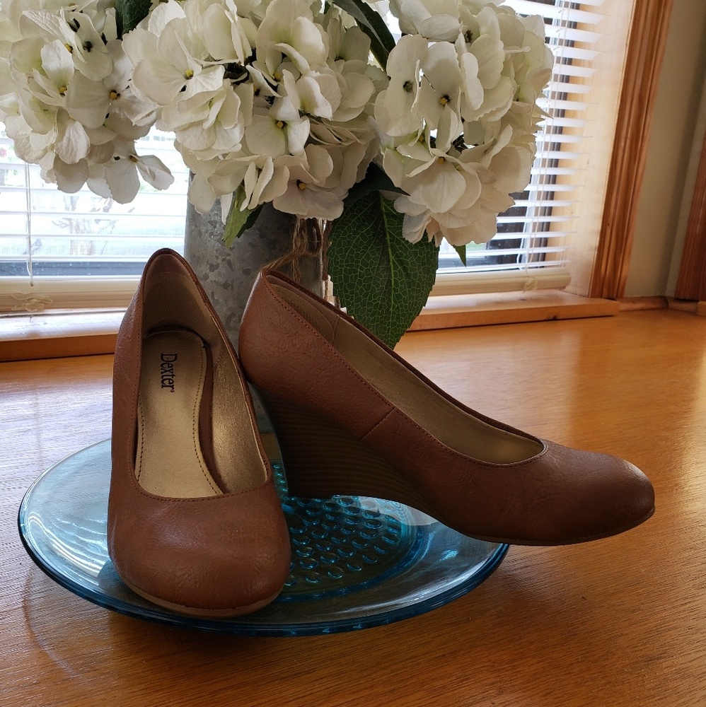 Brown Wedges